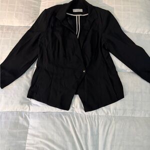 MM Lafleur Classic Black Blazer